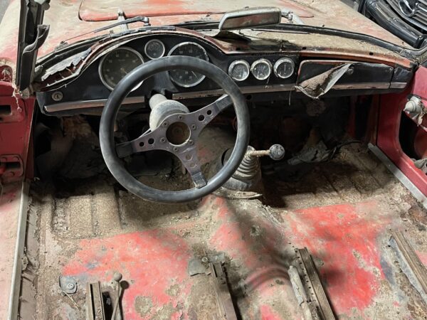 1961 Alfa Romeo Giulietta Veloce Spider, Barn Finds! - Image 14