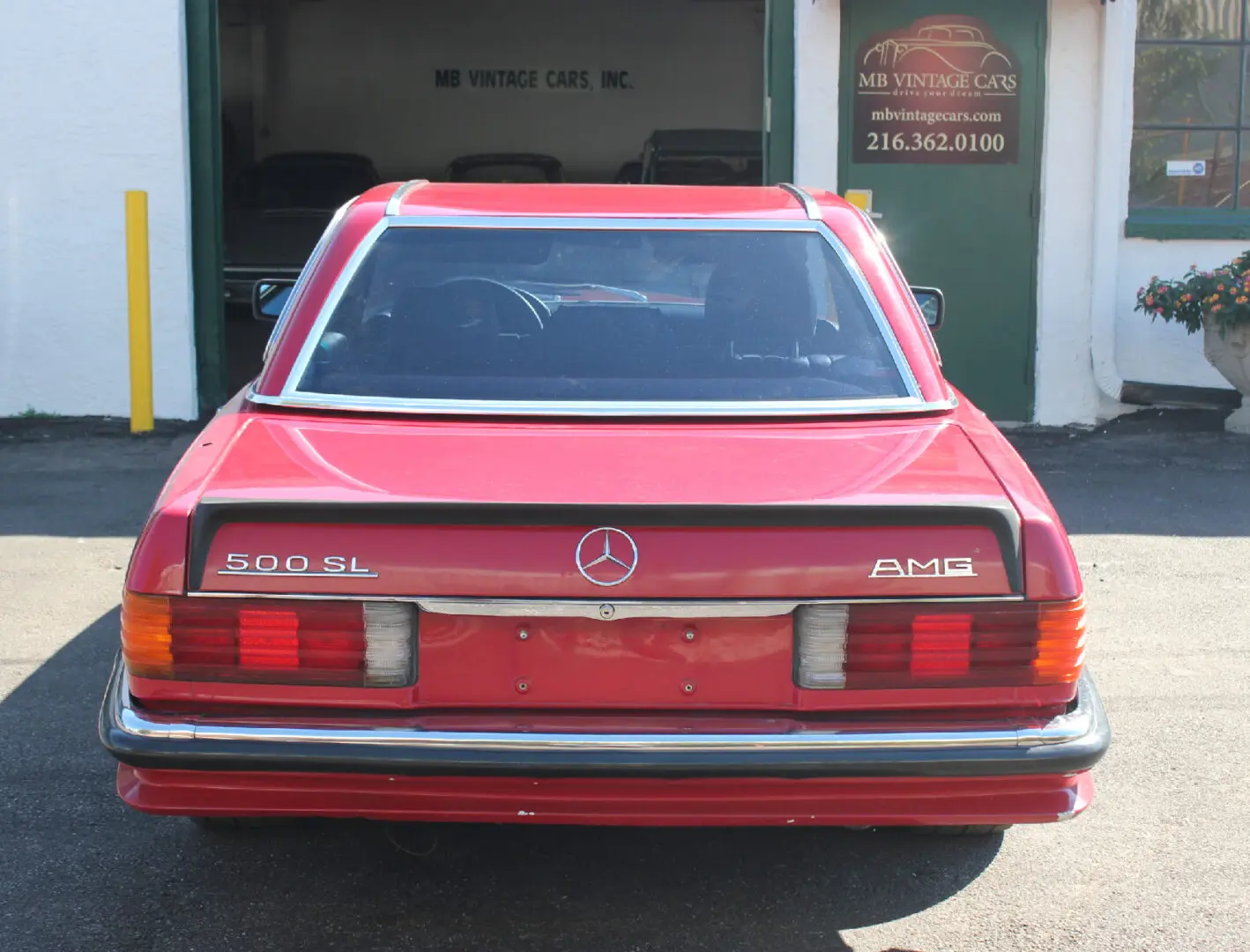 1983 Mercedes 500SL Euro W107. 5.0L Engine