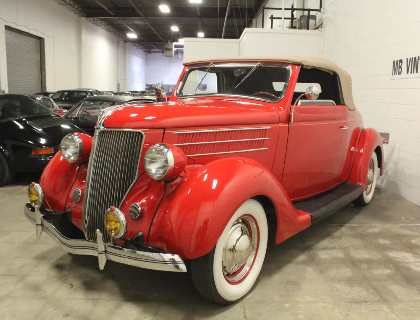 1936 Ford Model 68 DeluxeRumble Seat Cabriolet
