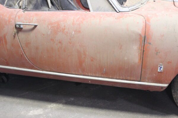 1961 Alfa Romeo Giulietta Veloce Spider, Barn Finds! - Image 35