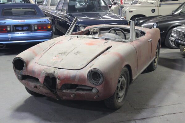 1961 Alfa Romeo Giulietta Veloce Spider, Barn Finds! - Image 73