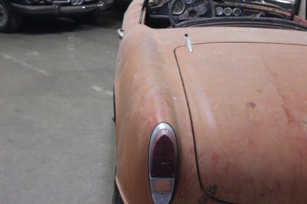 1961 Alfa Romeo Giulietta Veloce Spider, Barn Finds! - Image 10