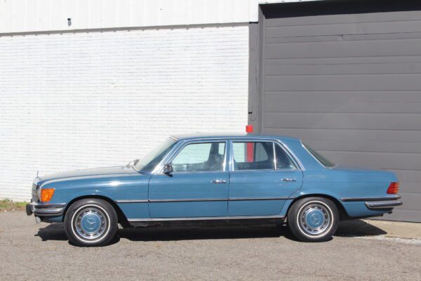 1973 Mercedes Benz 450SE - Image 11