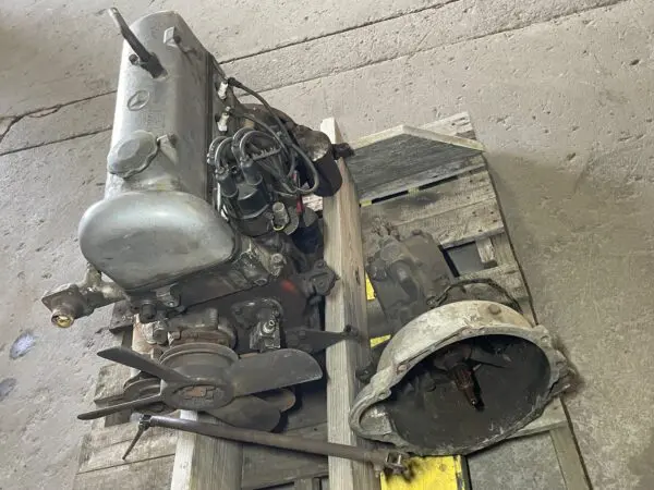 Parts cars and classic car Parts for Sale/ Mercedes Benz/ Porsche/ Jaguar/ Rolls Royce/ MG/ Triumph/ Volvo NOS and more... - Image 25