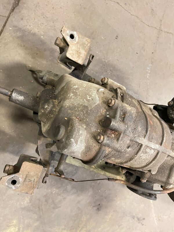 Parts cars and classic car Parts for Sale/ Mercedes Benz/ Porsche/ Jaguar/ Rolls Royce/ MG/ Triumph/ Volvo NOS and more... - Image 117