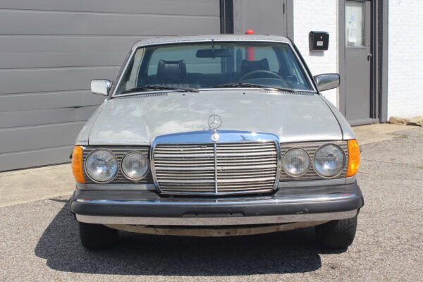 1979 Mercedes Benz 280CE Sunroof Coupe - Image 5