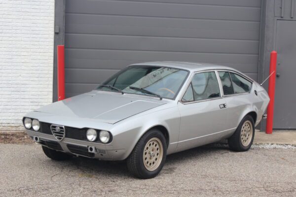 1979 Alfa Romeo Alfetta Veloce 2.0 Sunroof Coupe