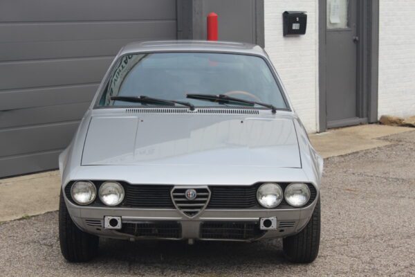 1979 Alfa Romeo Alfetta Veloce 2.0 Sunroof Coupe - Image 5