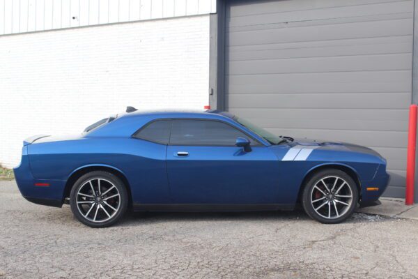 2009 Dodge Challenger SE 3.5 - Image 10