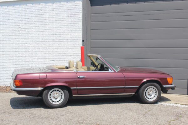 1985 Mercedes Benz 280SL Roadster - Image 12