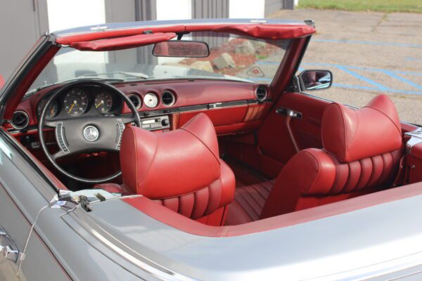 1972 Mercedes Benz 350SL R107 Roadster - Image 17