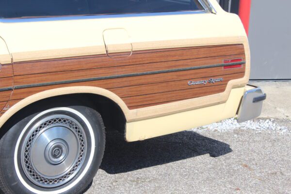 1978 Ford Country square Wagon - Image 14