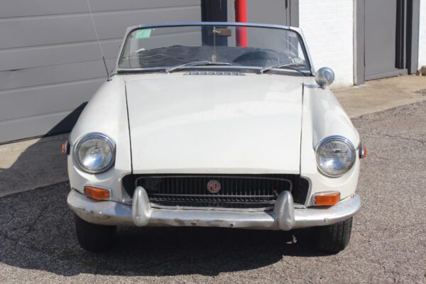 1963 MGB Roadster - Image 7