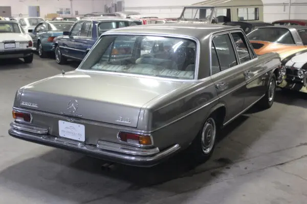 1971 Mercedes Benz 280SE 3.5 W108 - Image 3