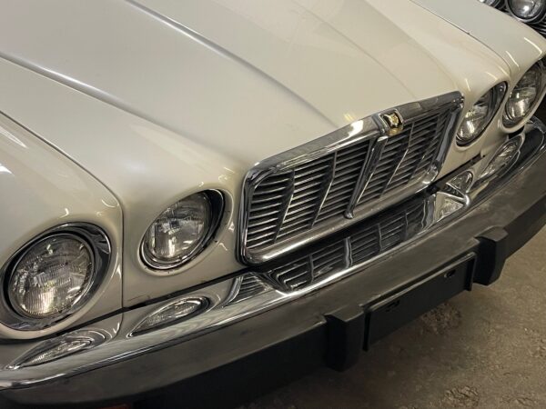 1976 Jaguar XJ6C Coupe - Image 14