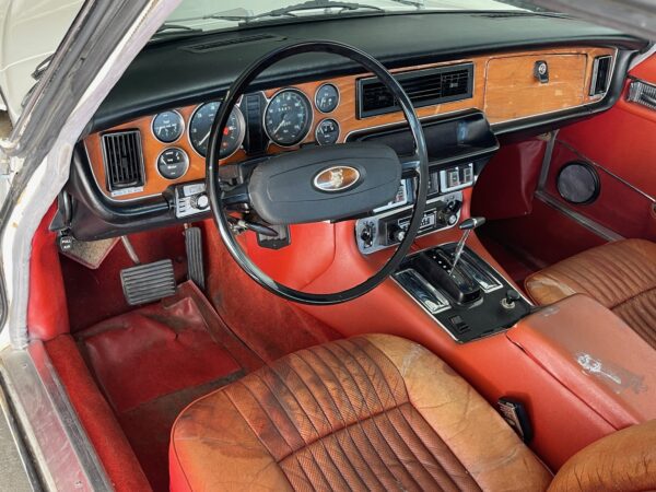 1976 Jaguar XJ6C Coupe - Image 15