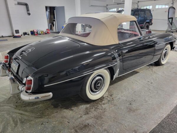 1963 Mercedes Benz 190SL Roadster 38K original miles! - Image 4