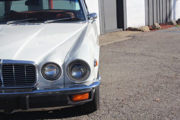 1976 Jaguar XJ6C Coupe - Image 9