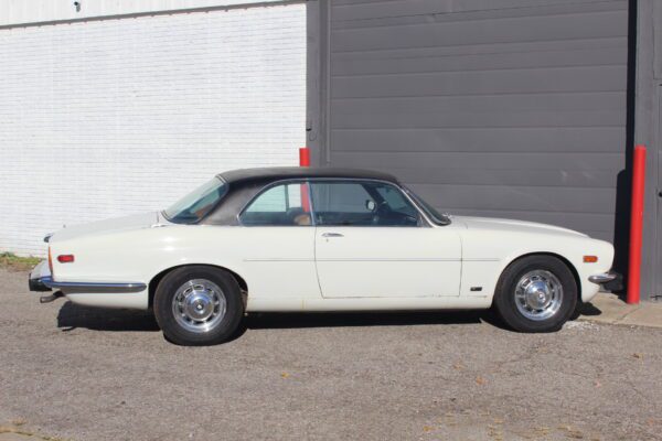 1976 Jaguar XJ6C Coupe - Image 11