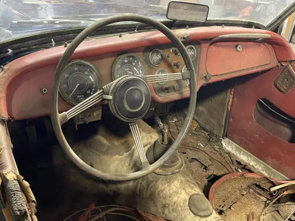 1962 TR3B Roadster - Image 12