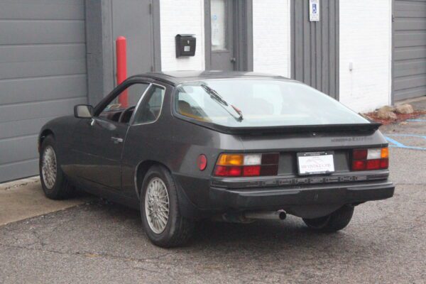 1982 Porsche 924 Turbo - Image 4