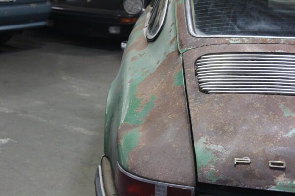 1971 Porsche 911T Sunroof Coupe (SOLD) - Image 9