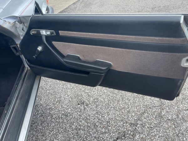 1978 Mercedes Benz 280SLC Sunroof Coupe - Image 23