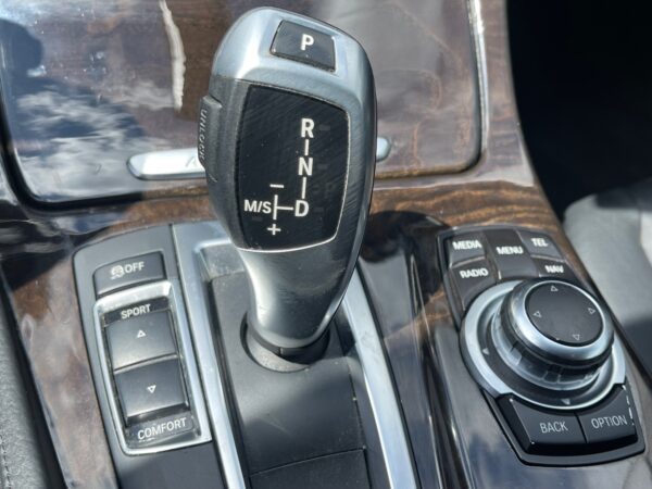 2013 BMW Active Hybrid 5 Low mileage! - Image 24