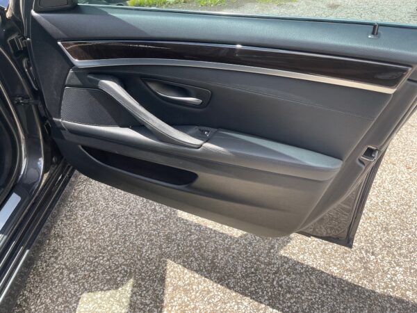 2013 BMW Active Hybrid 5 Low mileage! - Image 27