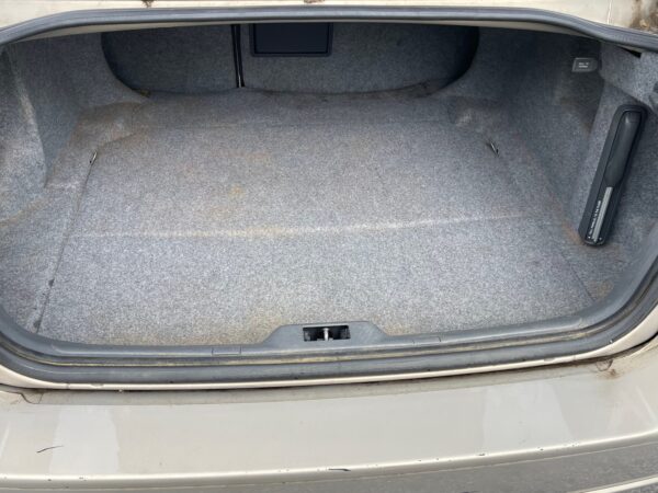 2004 Volvo S80 AWD - Image 23