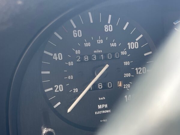 1988 BMW 528E - Image 39