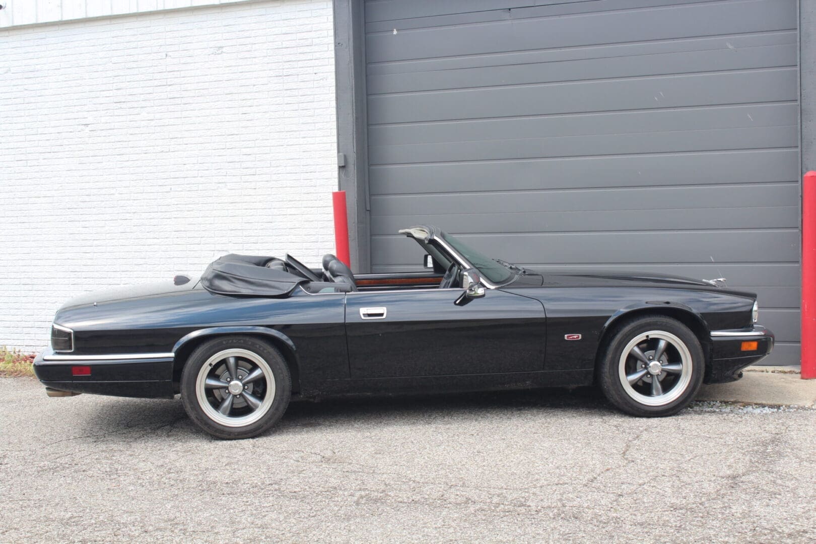 1995 Jaguar XJS Convertible - Image 11
