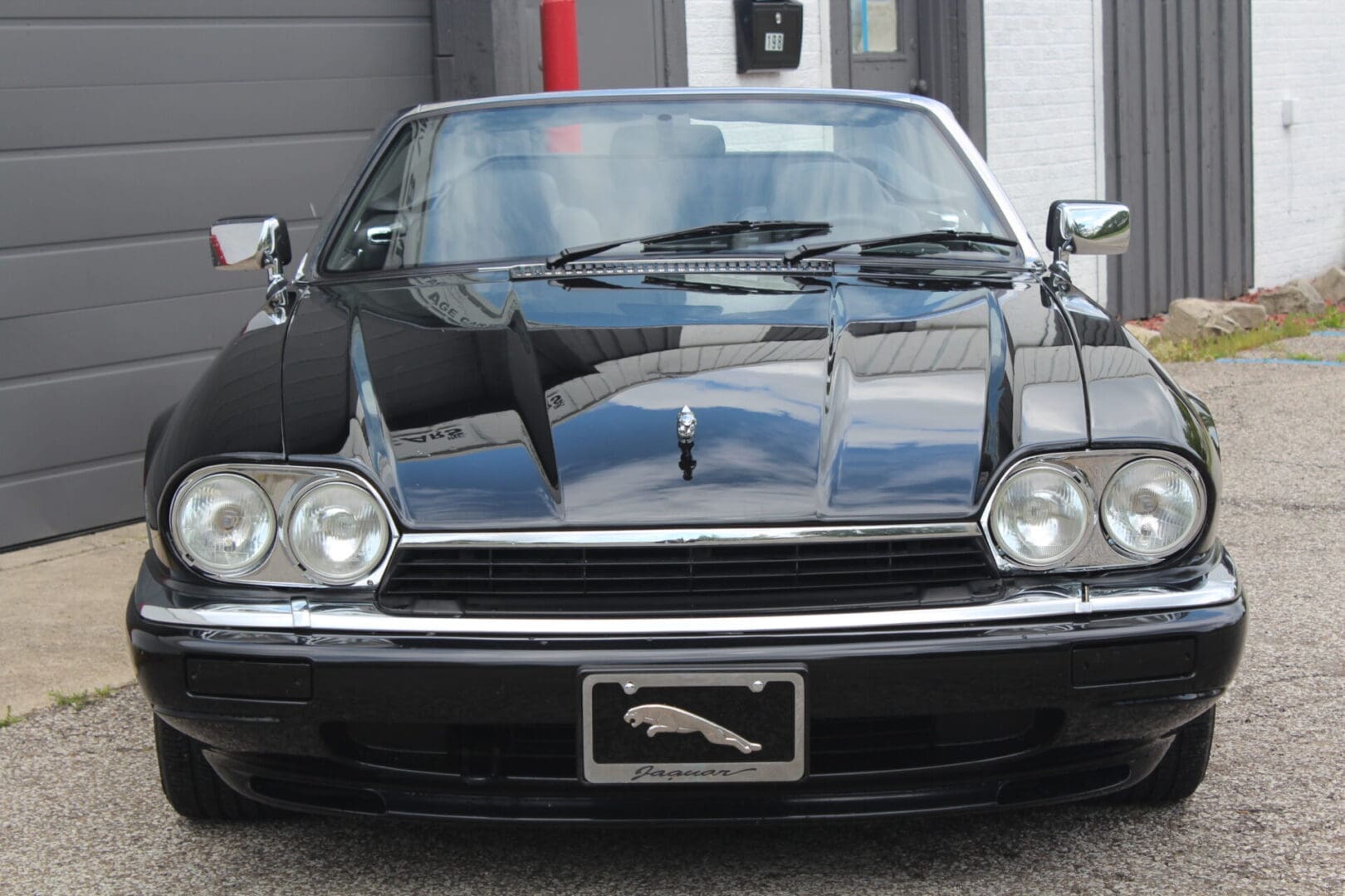 1995 Jaguar XJS Convertible - Image 5