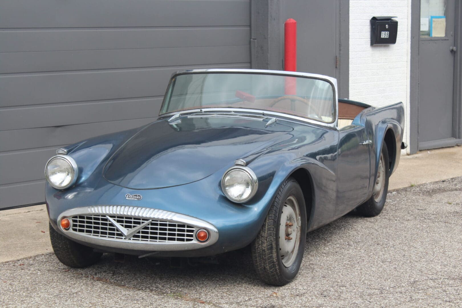 1959 Daimler SP 250 - Image 2
