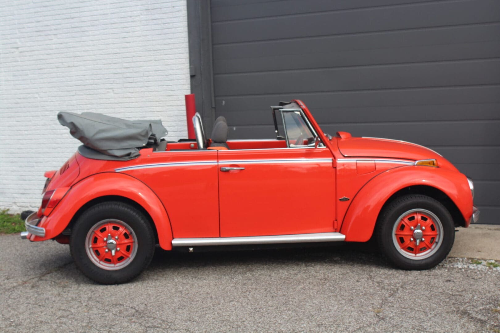 1971 Volkswagen Beetle Convertible - Image 13